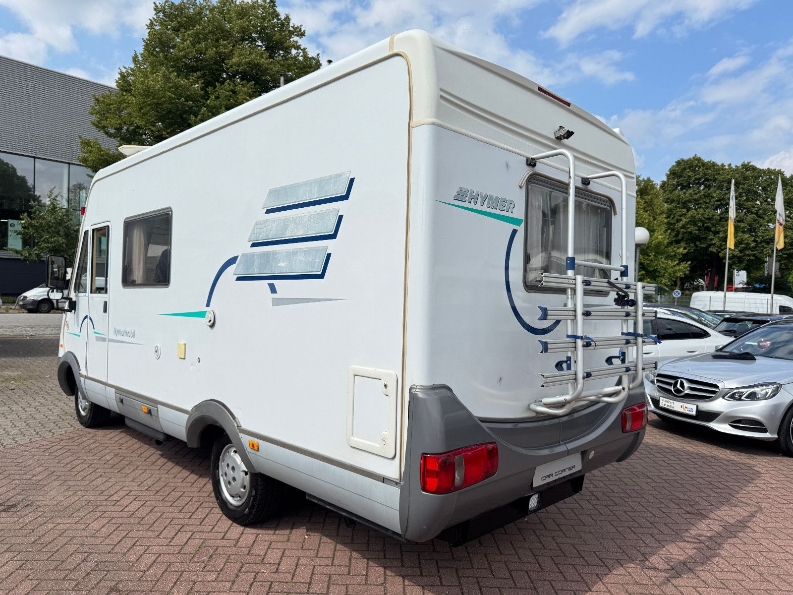 Fahrzeugabbildung HYMER / ERIBA / HYMERCAR B 574 MF HUBBETT SAT TV KLIMA KAMERA MARKISE 1H