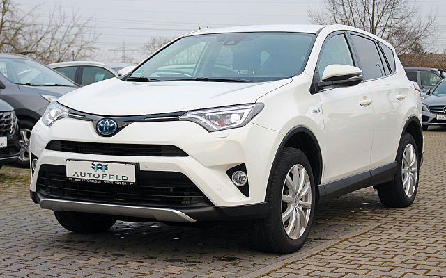 Toyota RAV 4/VOLL SHEFT/1.HAND/SHZ/PDC/TEMP/RCAM/BT/SHZ