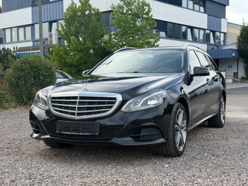 Mercedes E 220 - 2