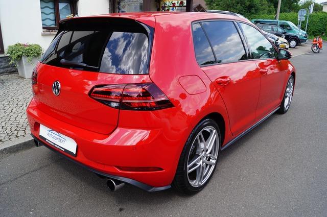Volkswagen Golf VII GTI Performance ACC-LED-Carplay-Sitzh.