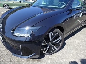 Fotografie 3 des Hyundai IONIQ 6 Uniq Elektro 4WD*Pano*20Zoll*dig.Spiegel