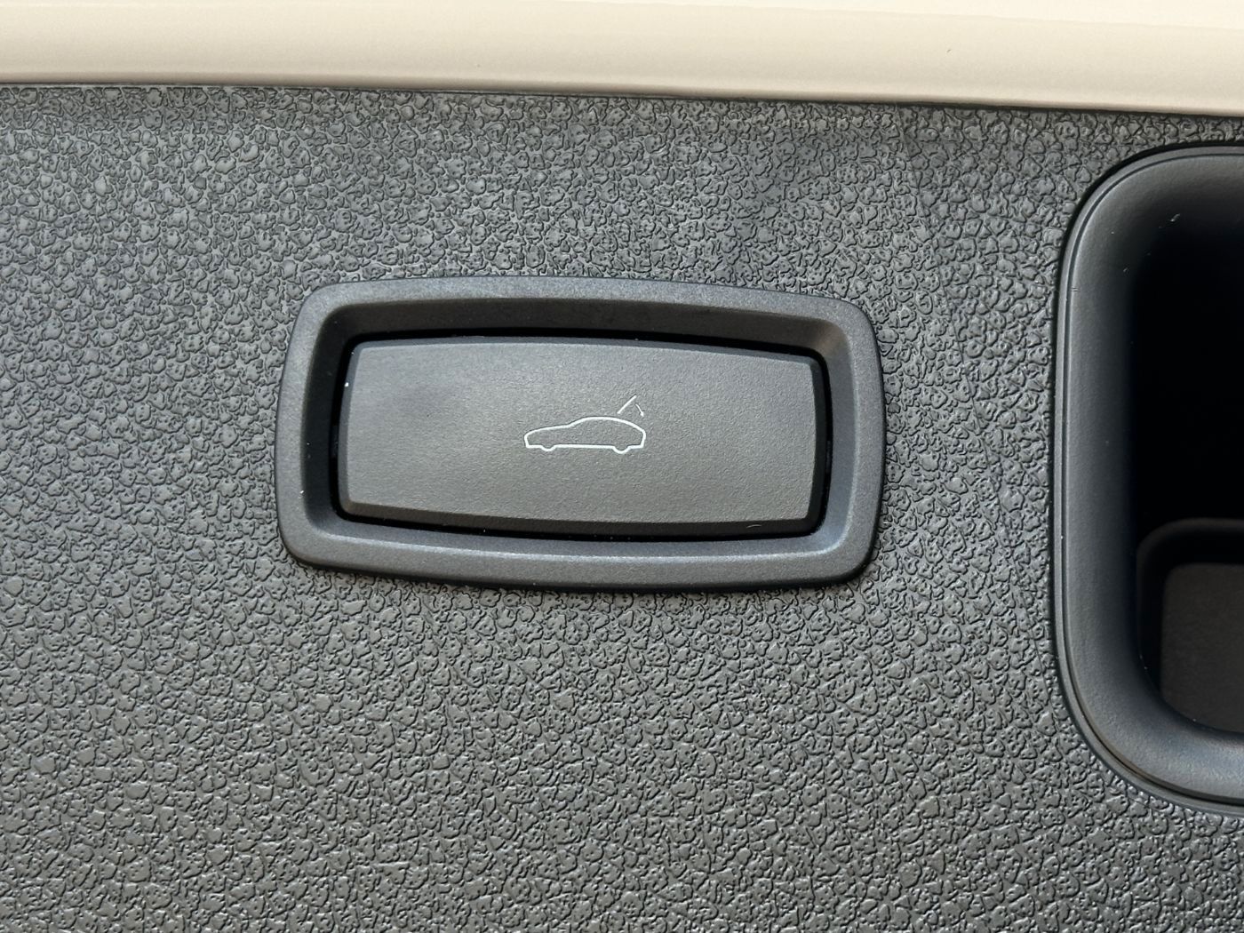 Porsche Macan S PANO PASM Sitzbelüftung foto 25