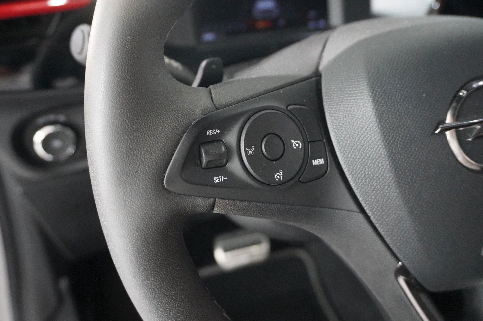 Fahrzeugabbildung Opel Corsa F 1.2T GS SPORT NAVI/LED/KAMERA/SPORT/DAB+