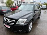 Mercedes-Benz GLK250 CDI BlueEfficiency 4Matic PANO/LEDER/AHK - Mercedes-Benz GLK 250: Cdi 4matic Blueefficiency