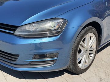 Volkswagen Golf - 10