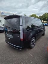 Hyundai STARIA 2.2 CRDi Signature 7-Sitzer Auto 4WD ... - Hyundai STARIA von privat