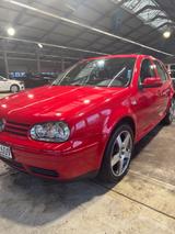 Volkswagen VW Golf 4 1.6 105 Ps Highline GTI TÜV 2027 - Volkswagen Golf aus 2001: GTI