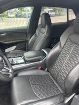 Audi RSQ8 RS Q8 TFSI quattro tiptronic - - schwarze Audi RSQ8