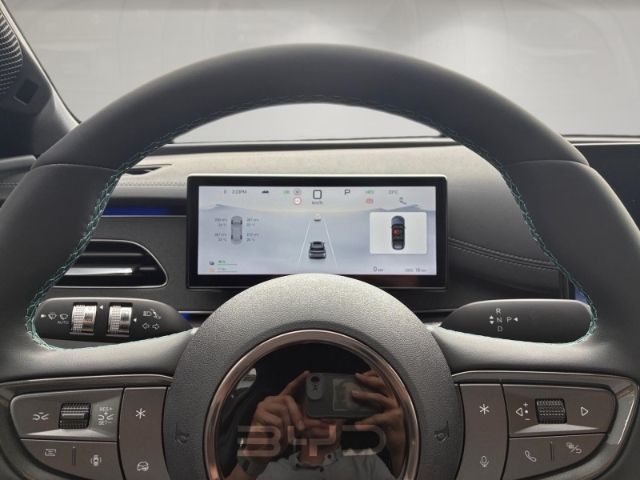 BYD SEAL 6