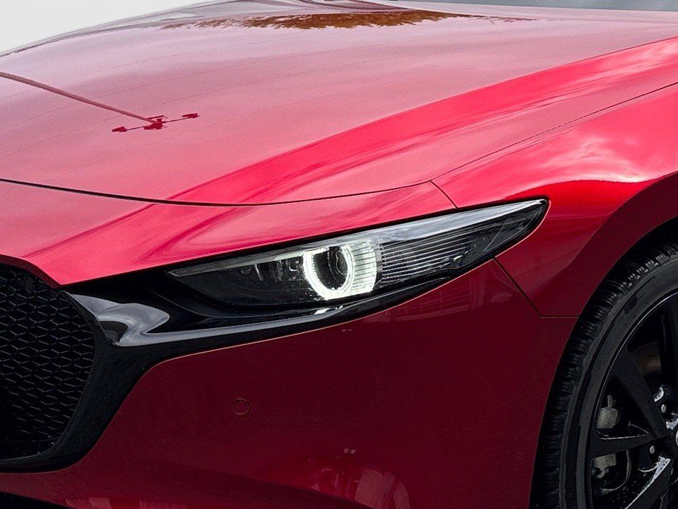 Fahrzeugabbildung Mazda 3 SKYACTIV-X 2.0 M Hybrid SELECTION DES-P BOS A1