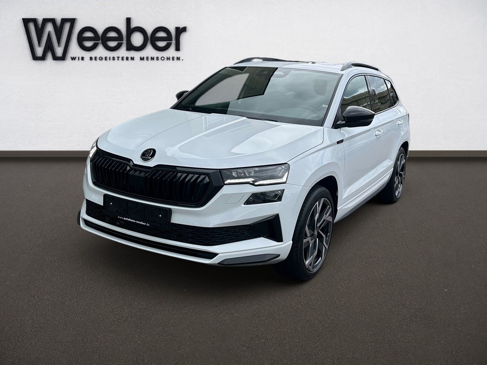 Skoda KAROQ 2.0 TSI 4x4 DSG Sportline Panodach AHK imagem 2