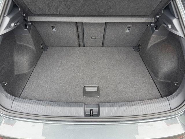 Fahrzeugabbildung Volkswagen T-Roc GOAL 2.0 TDI 150 PS DSG - RFK*LED*LKRDHZ!!