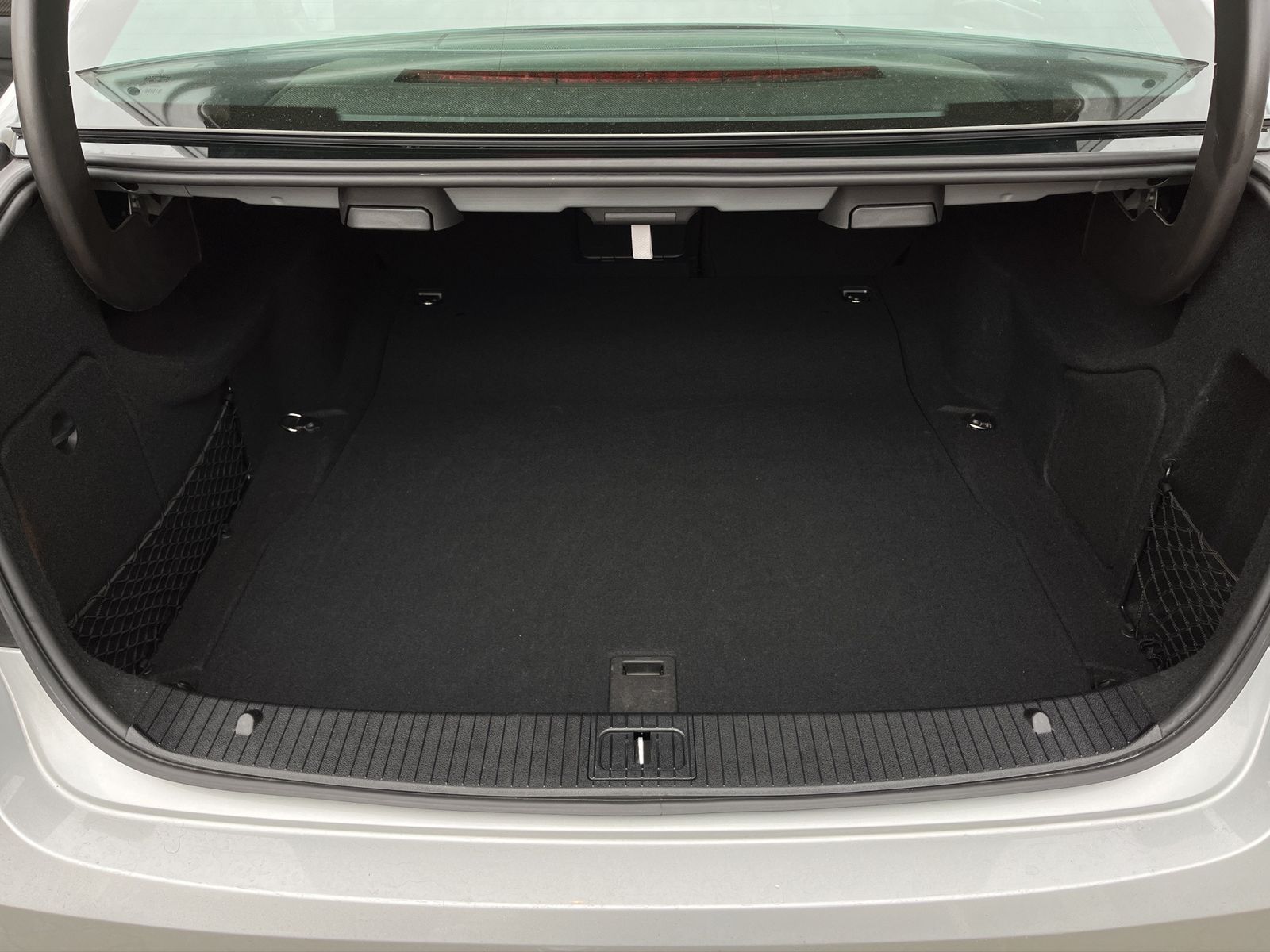 Fahrzeugabbildung Mercedes-Benz E 63 AMG*Perf*Harman*Keramik*Keyless*