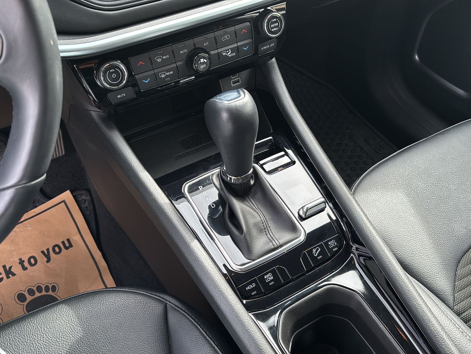 Fahrzeugabbildung Jeep Compass 1.3 T4 Plug-In Hybrid Limited 4xe 140kW