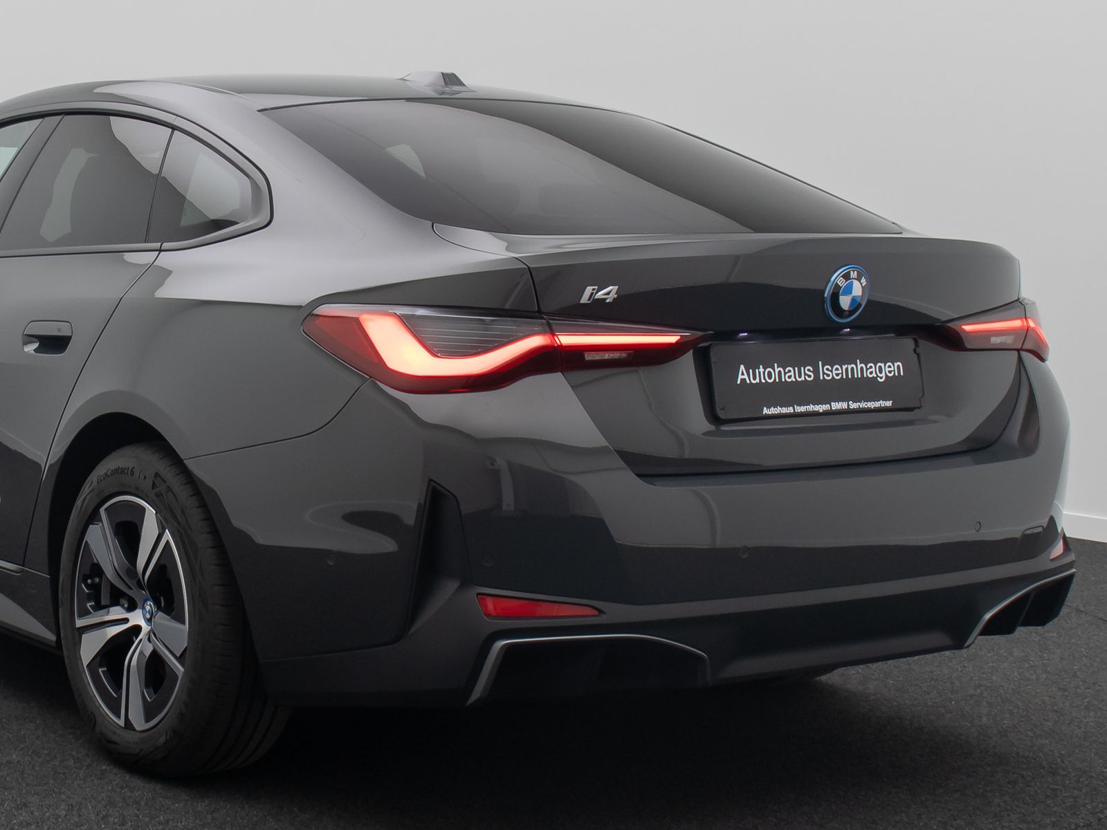 Fahrzeugabbildung BMW i4 eD35 Gran Coupe Glasdach HUD Komfort 360&deg;H/K