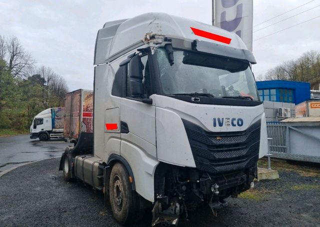 Iveco AS 440