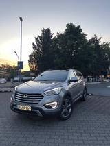 Hyundai Grand Santa Fe premium 4WD 2.2 Crdi 7 Sitzer - Hyundai Grand Santa Fe: Geländewagen