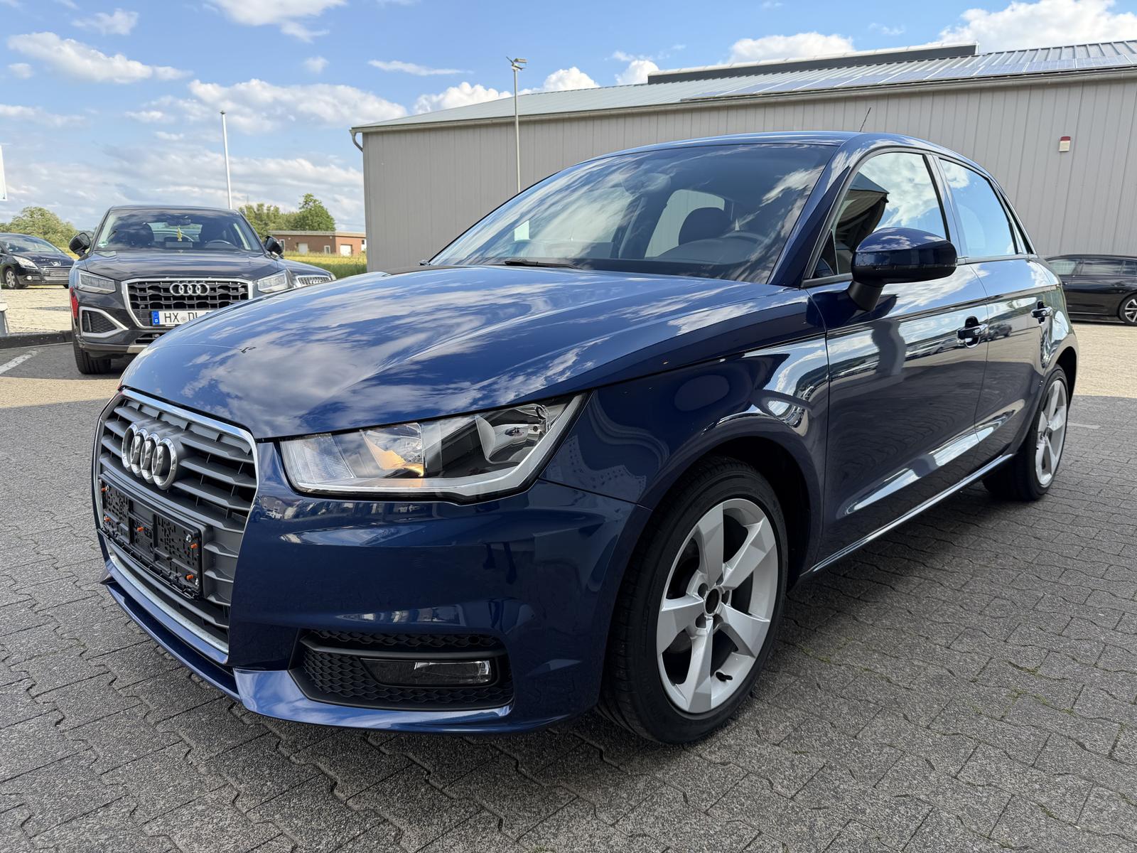 Audi A1 Sportback Ultra Sport*wenig KM*mit Garantie
