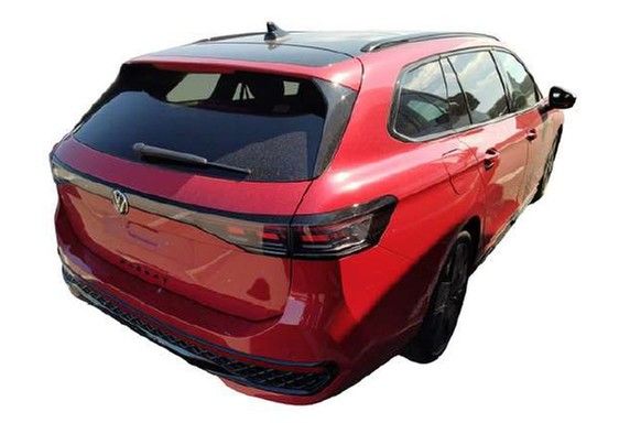Volkswagen Passat Variant 2.0 TDI DSG 4M R-Line SIGNATURE U foto 3