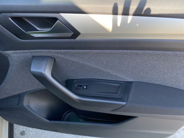 T-Roc Move 1.5 TSI DSG 371€ ohne Anz. LED*AHK*Na