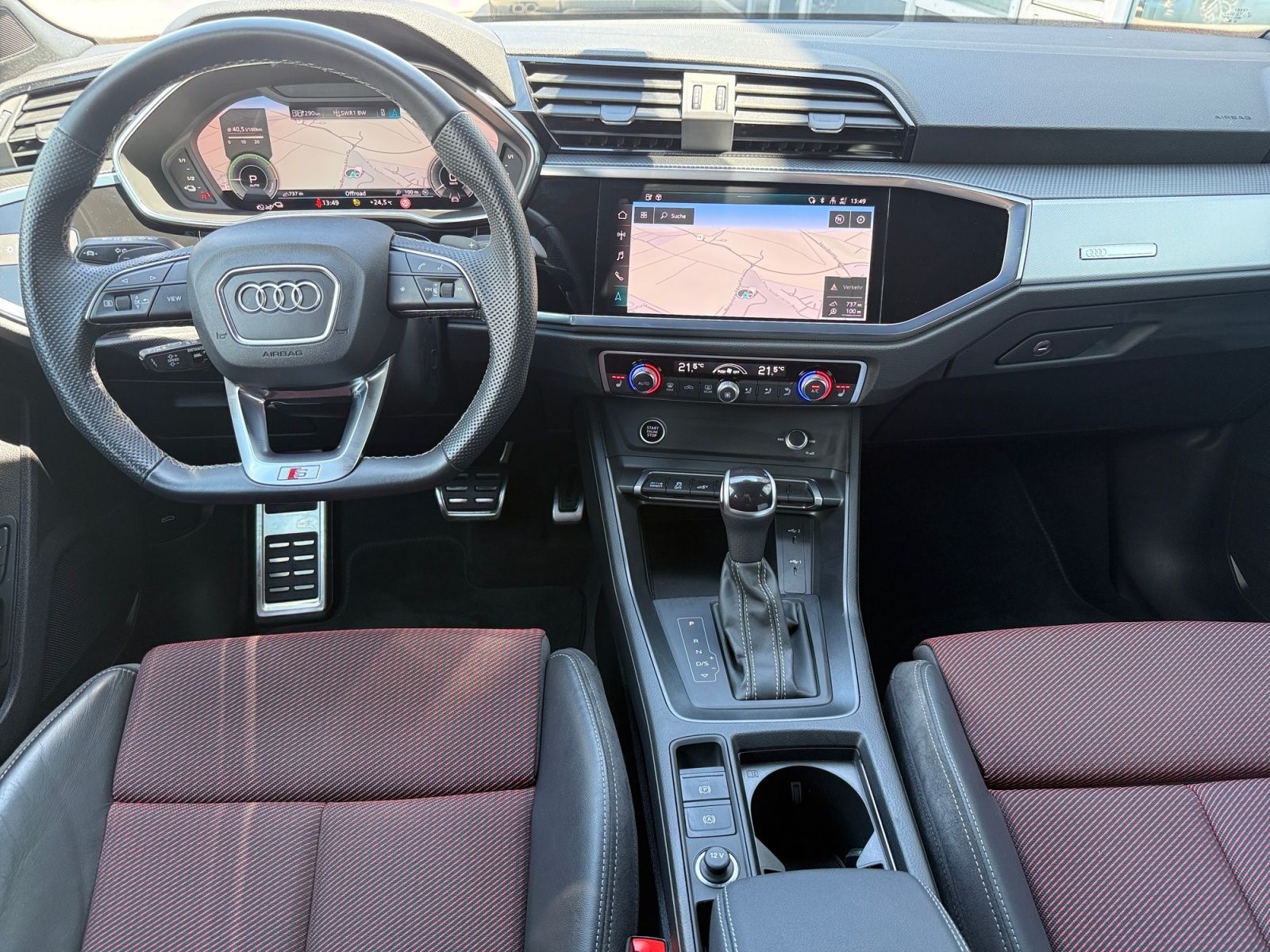 Audi Q3 Sportback 1.4 TFSI e S-line AHK Navi RFK LED foto 10