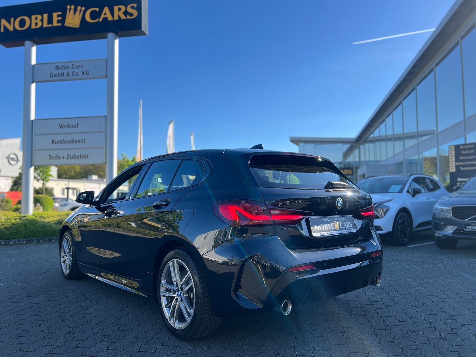 Fahrzeugabbildung BMW 120 i M Sport PDC KLIMA LED NAVI SHZ
