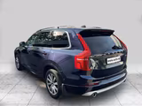 Volvo XC90 D4 Momentum - Volvo XC90: Momentum