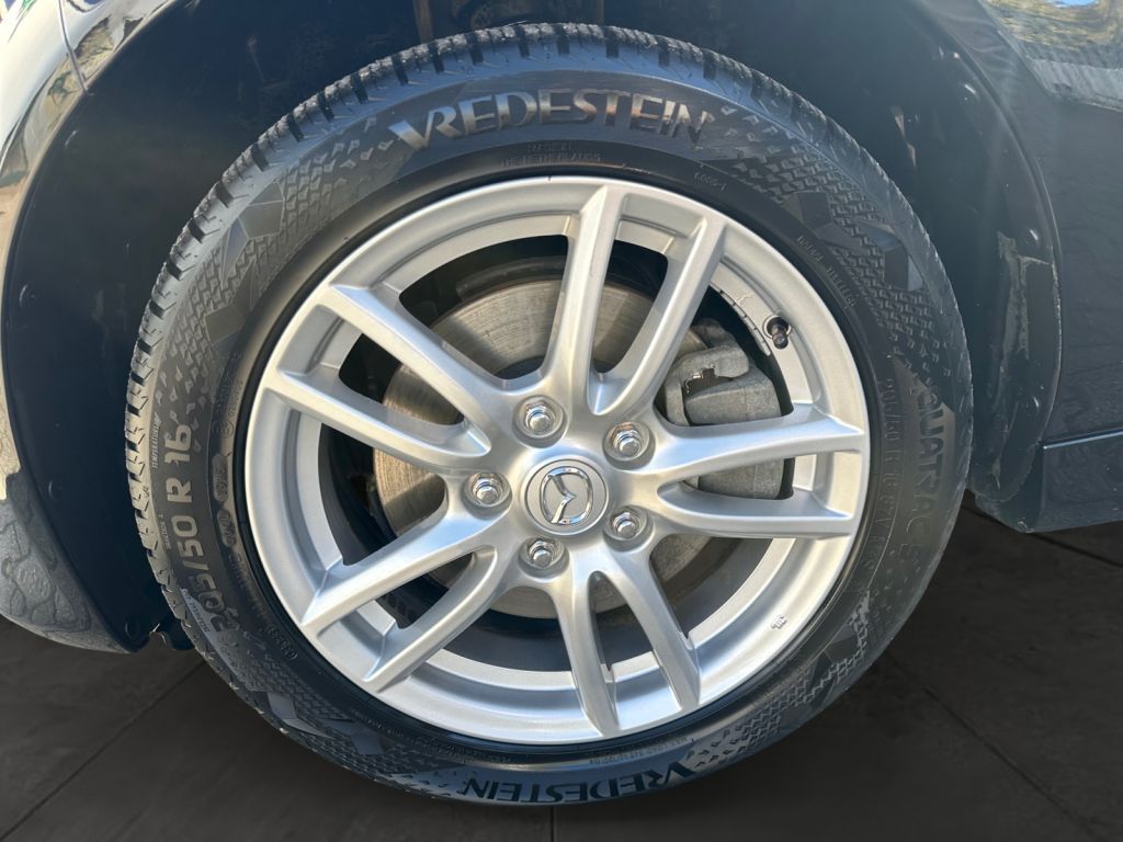 MAZDA MX-5 1.8 MZR Center-Line MAZDA MX-5 1.8 MZR Center-Line