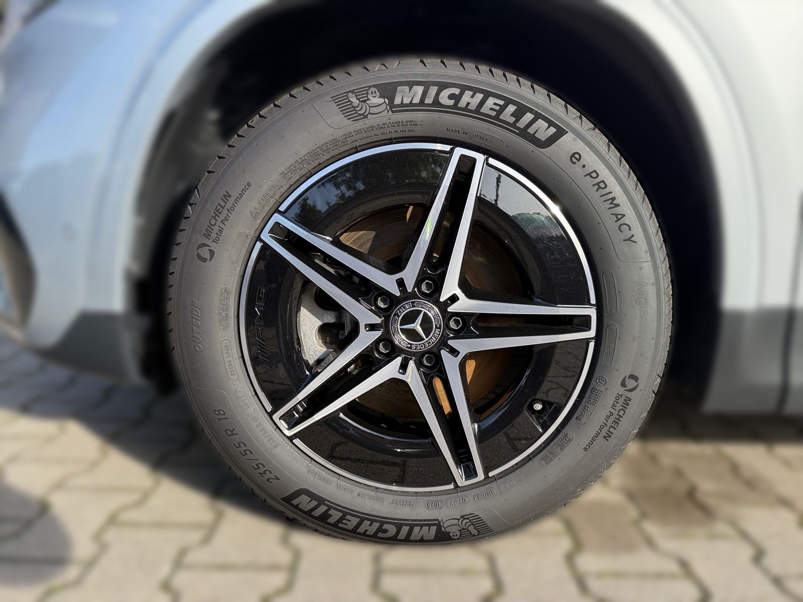 Mercedes-Benz EQA 250 AMG Night Distronic Kamera KeyLess LED foto 6