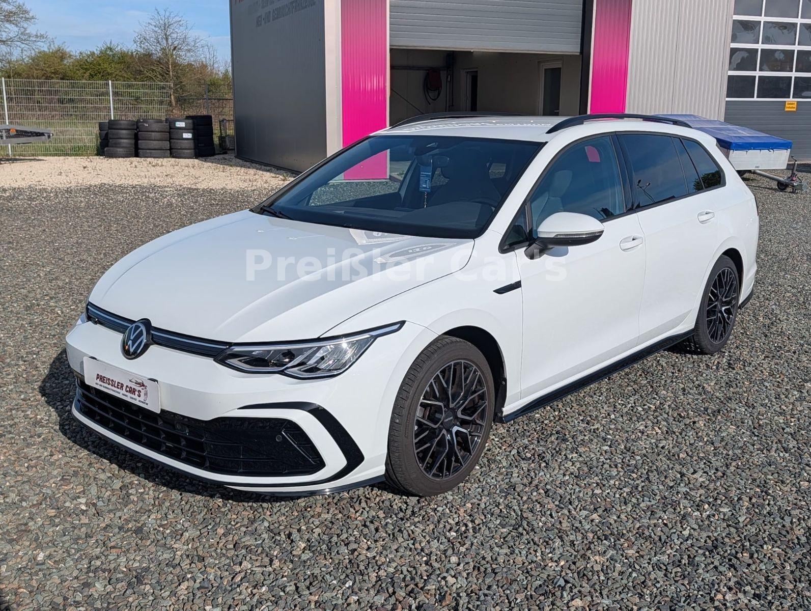 Volkswagen Golf VIII Variant R-Line 1.5 TSI ACT Navi ACC