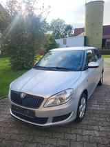 Skoda Fabia 11/2013 TÜV 10/26 - Skoda Fabia mit Diesel-Antrieb: 1.2