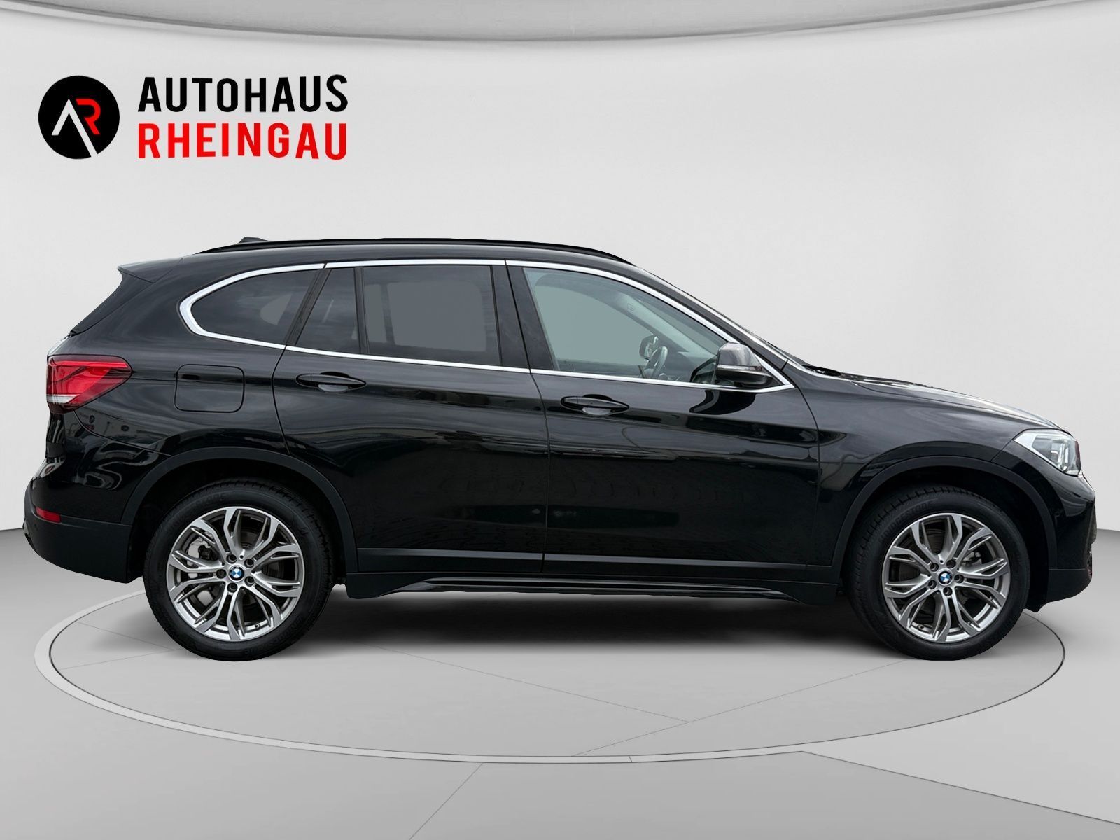Fahrzeugabbildung BMW X1 sDrive18i Sport Line AMB DAB 1.HD