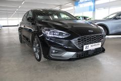 Fahrzeugabbildung Ford Focus ST + Styling-Paket + Technologie-Paket