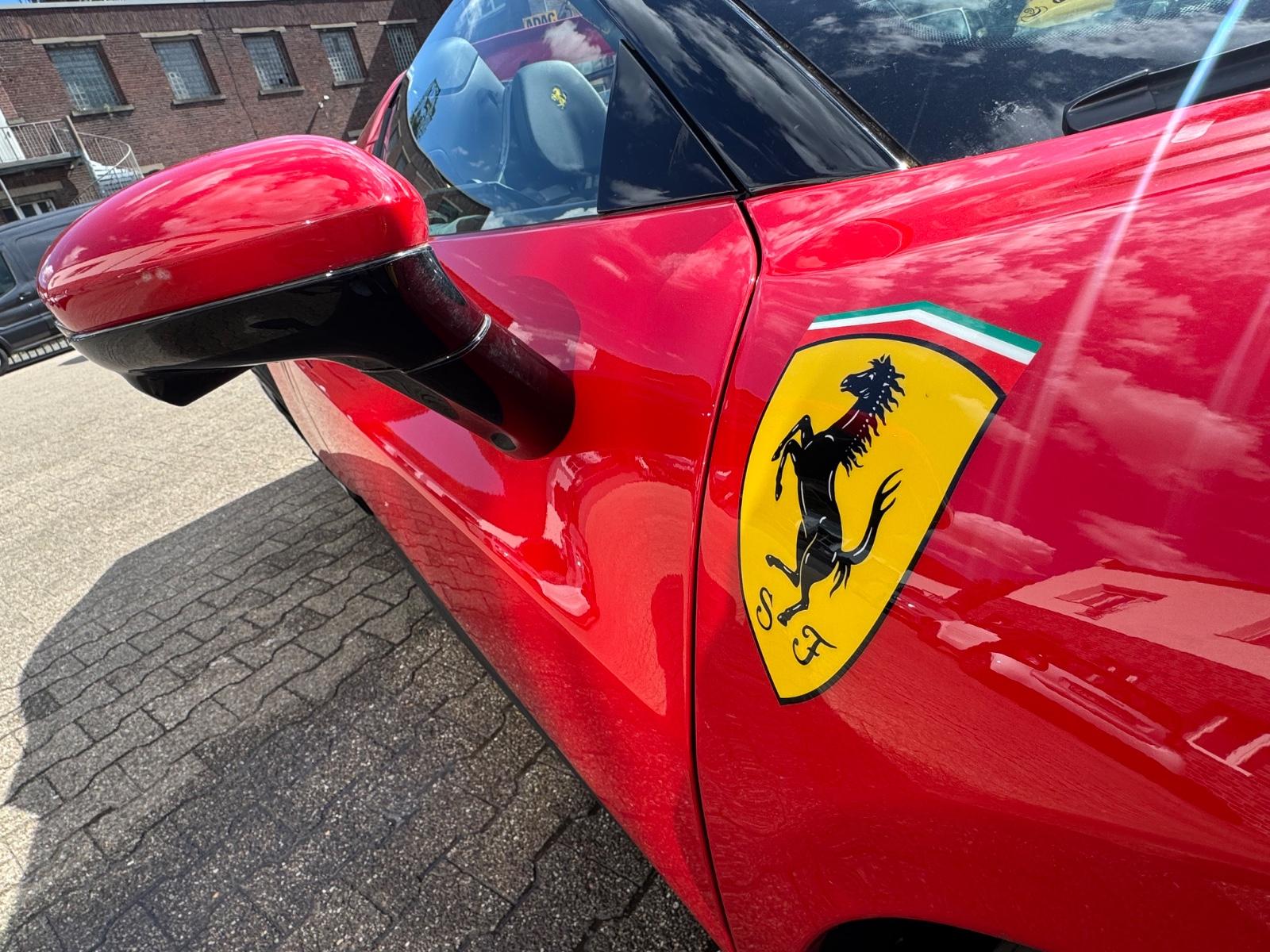 Ferrari 296 GTS