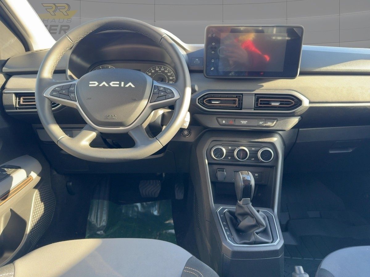 Fahrzeugabbildung Dacia Sandero III Stepway Extreme TCe 90 CVT