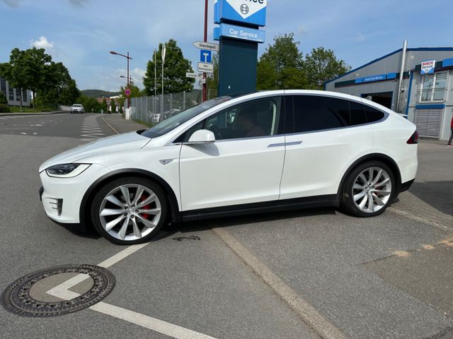 Tesla Model X Perform. Dual 90 6 Sitzer NO FREE Charge