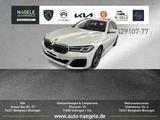 BMW 530e Touring xDrive M Sport|MERINO+B&W+AHK+PANO - weiße BMW 530