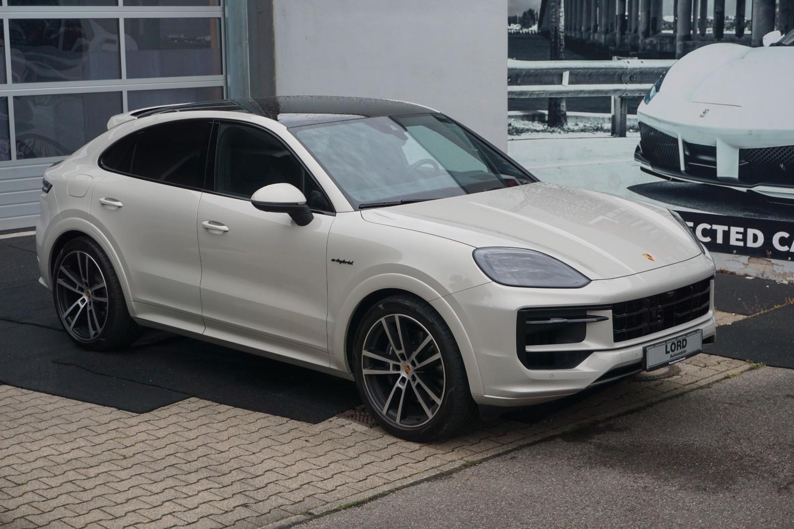 Porsche Cayenne E Hybrid Coupe *SportDesign Paket*22"Alu