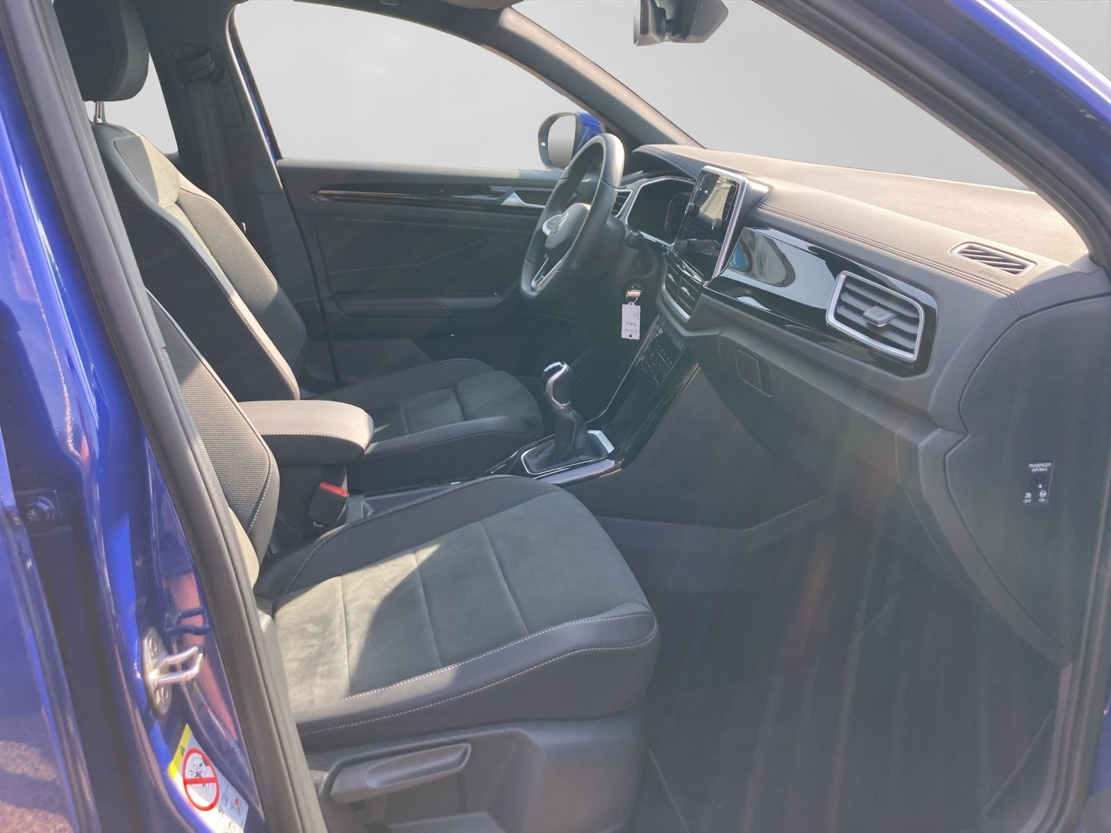 Volkswagen T-Roc 2.0 TDI R-LINE LED ST.HEIZ KAMERA AHK foto 4