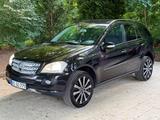 Mercedes-Benz ML 320 CDI 4MATIC 1. Hand Xenon AHK auf Wunsch - Mercedes-Benz ML 320: Cdi 4matic