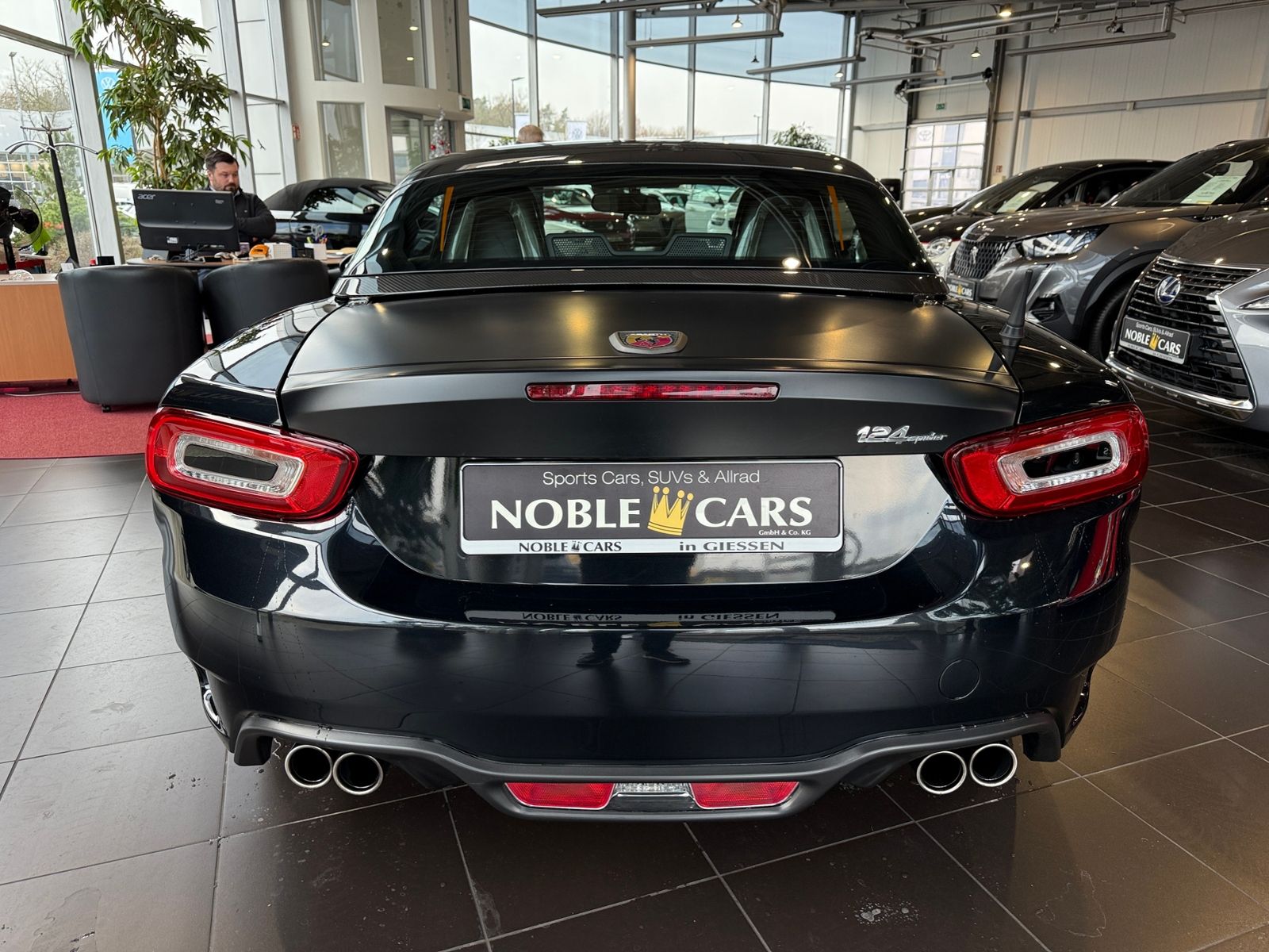 Fahrzeugabbildung Abarth 124 Spider 1.4 MultiAir Turbo Turis. HARDTOP