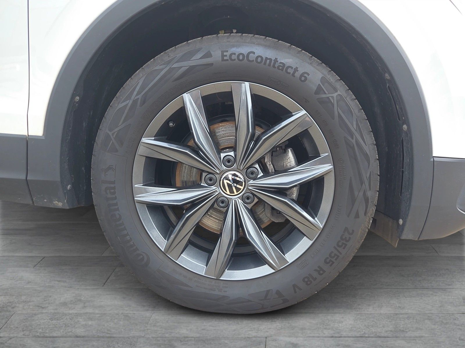 Fahrzeugabbildung Volkswagen Tiguan Allspace TSI Life DSG LED Navi ACC AHK Pa