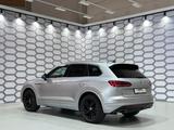 Volkswagen Touareg R-Line 4Motion Pano*HuD*Cam*FULL*TOP* - VW Touareg Gebrauchtwagen in Berlin