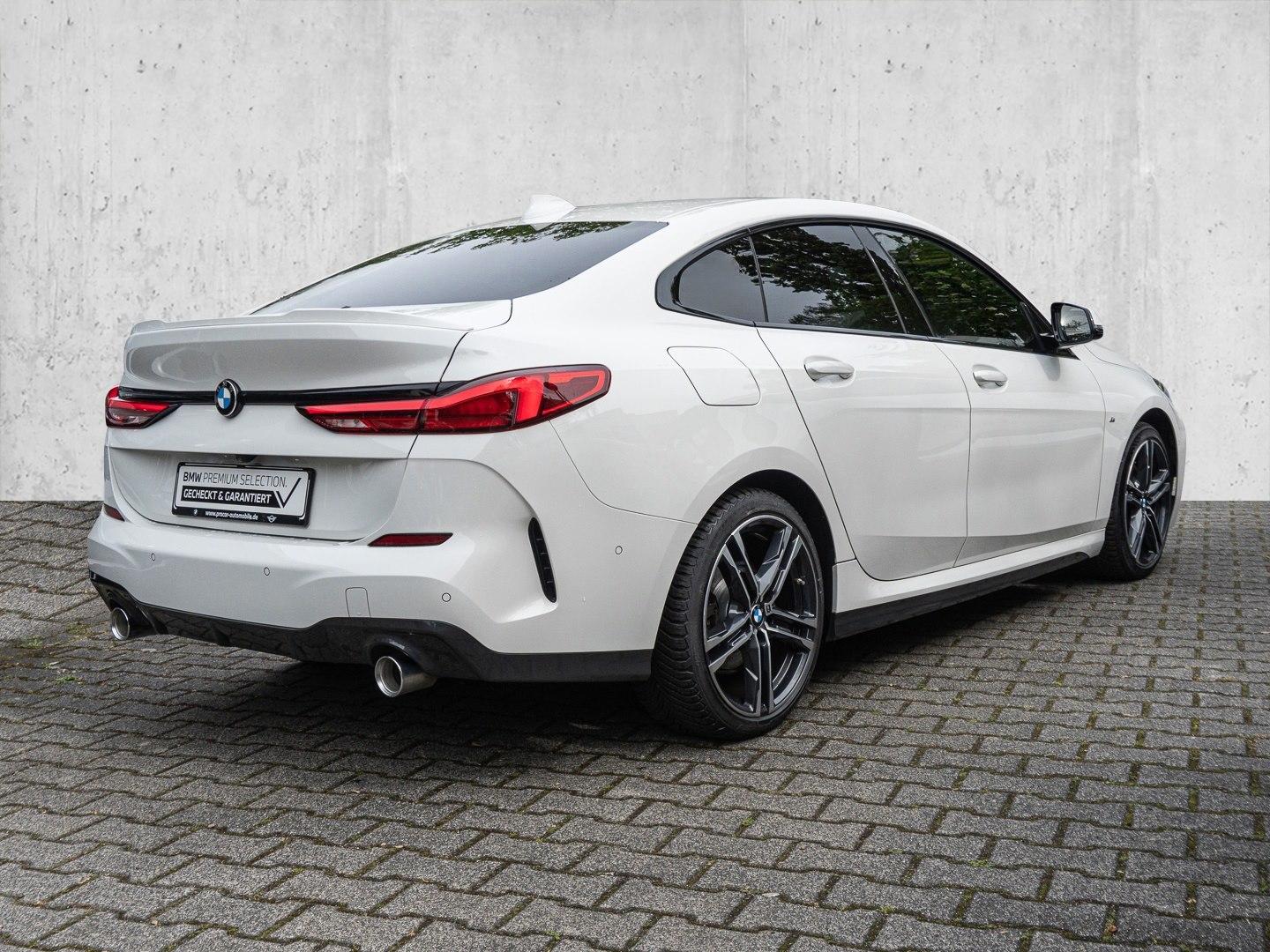 BMW 218d M-Sport,Pano,Memory,HUD,H/K,LHZ,DA,ACC