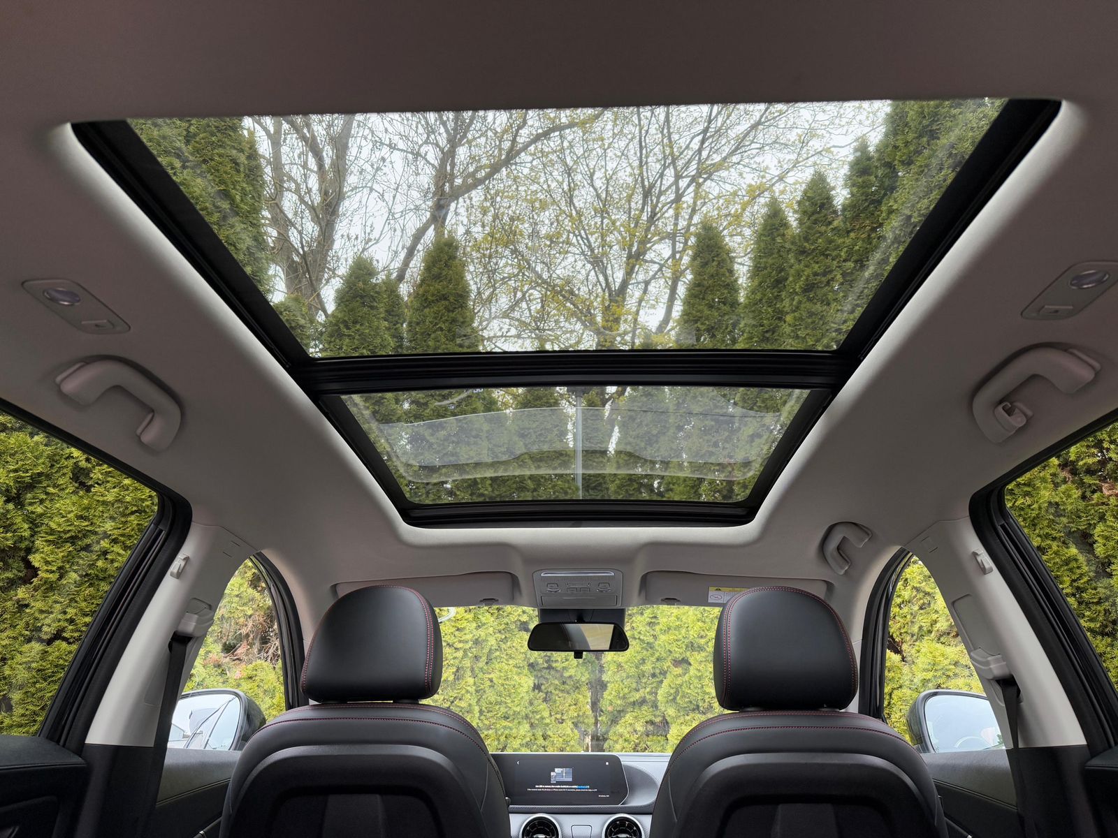 Fahrzeugabbildung DFSK Forthing 5 EVO LED+KAM+SHZ+PANO+LEDER+CARPL+AMBI