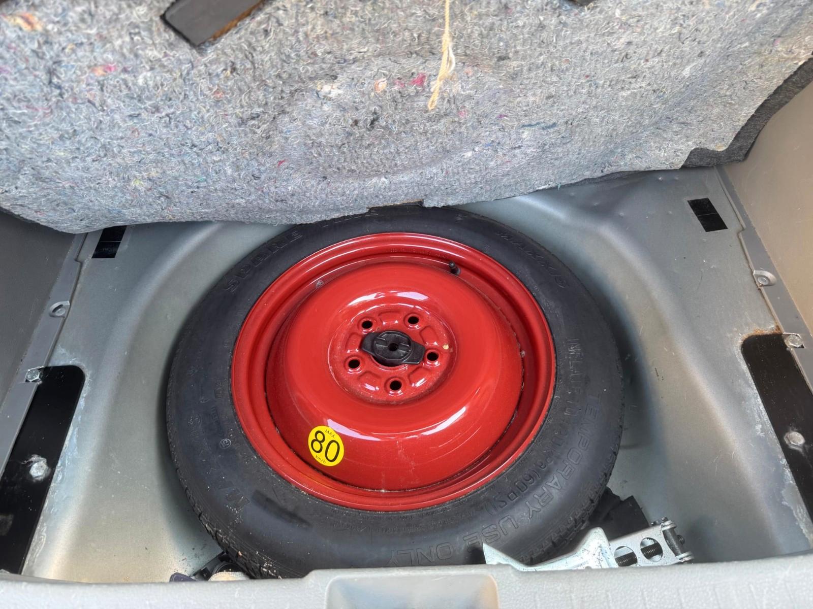 Suzuki (SX4) S-Cross Allrad Scheckheft 8f bereift