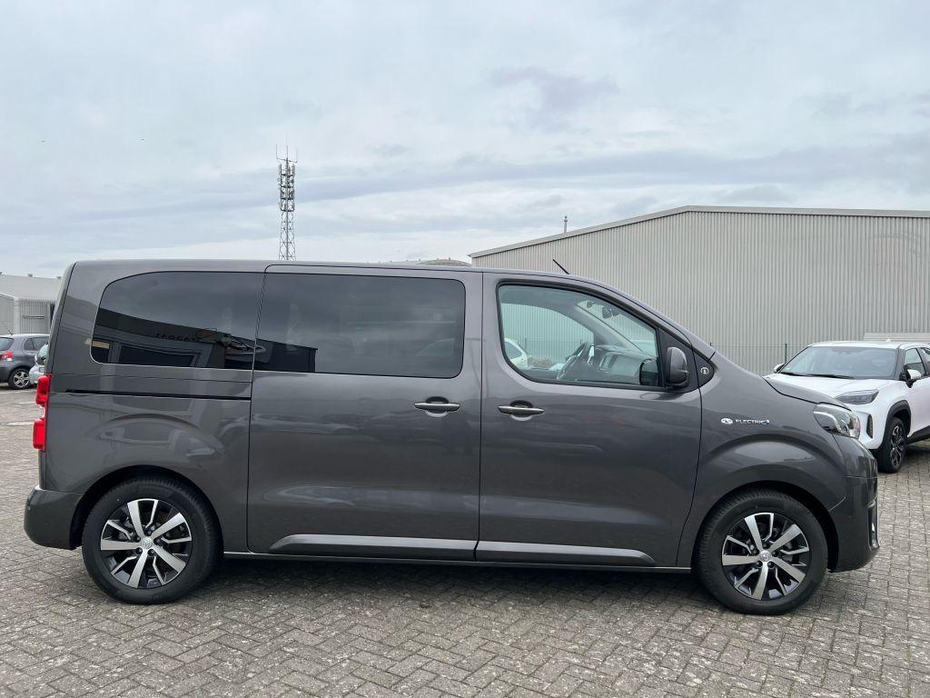 Toyota Proace Electric (75 kWh) L1 (8-Si.) Verso Team D