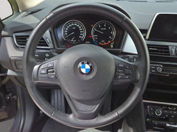 BMW 216 Active Tourer - 12