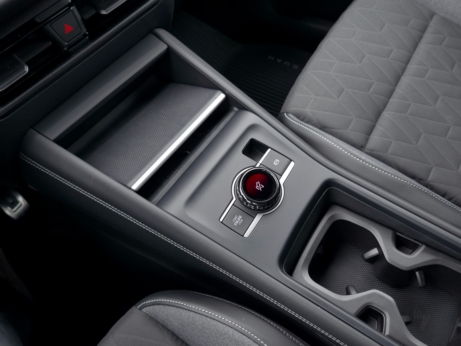 Fahrzeugabbildung Volkswagen Tiguan GOAL 2.0 TDI DSG | RFK LED ACC Navi