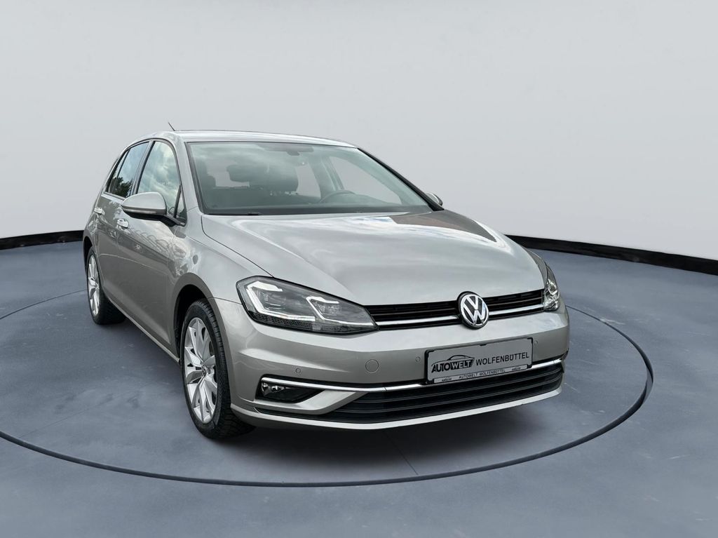 Image of Volkswagen Golf